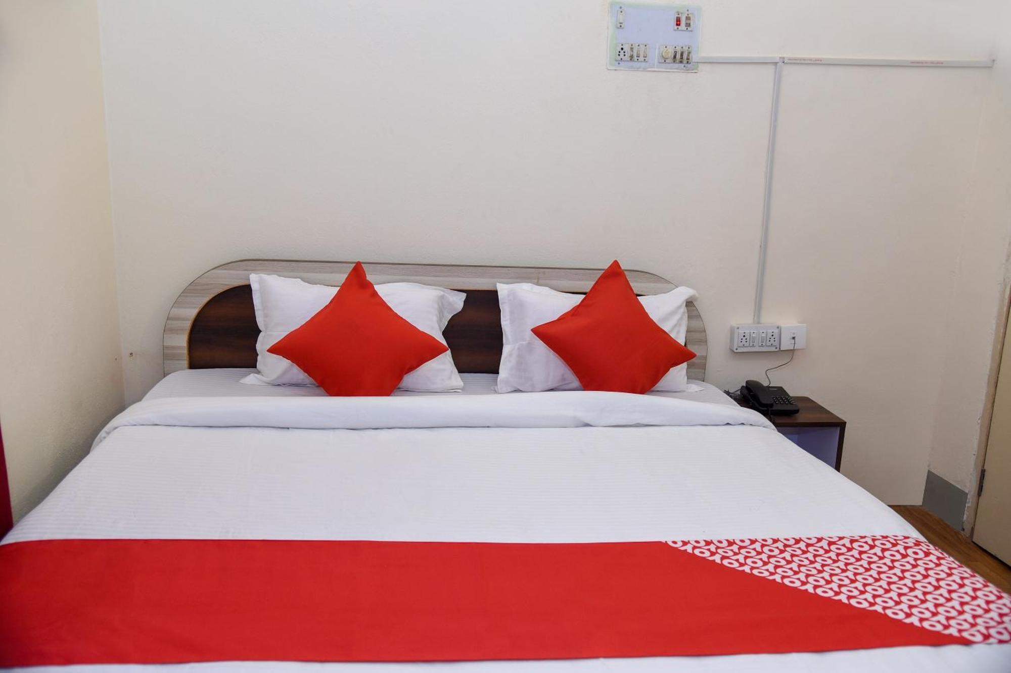Hotel O Vibrant Inn Danapur Exterior photo