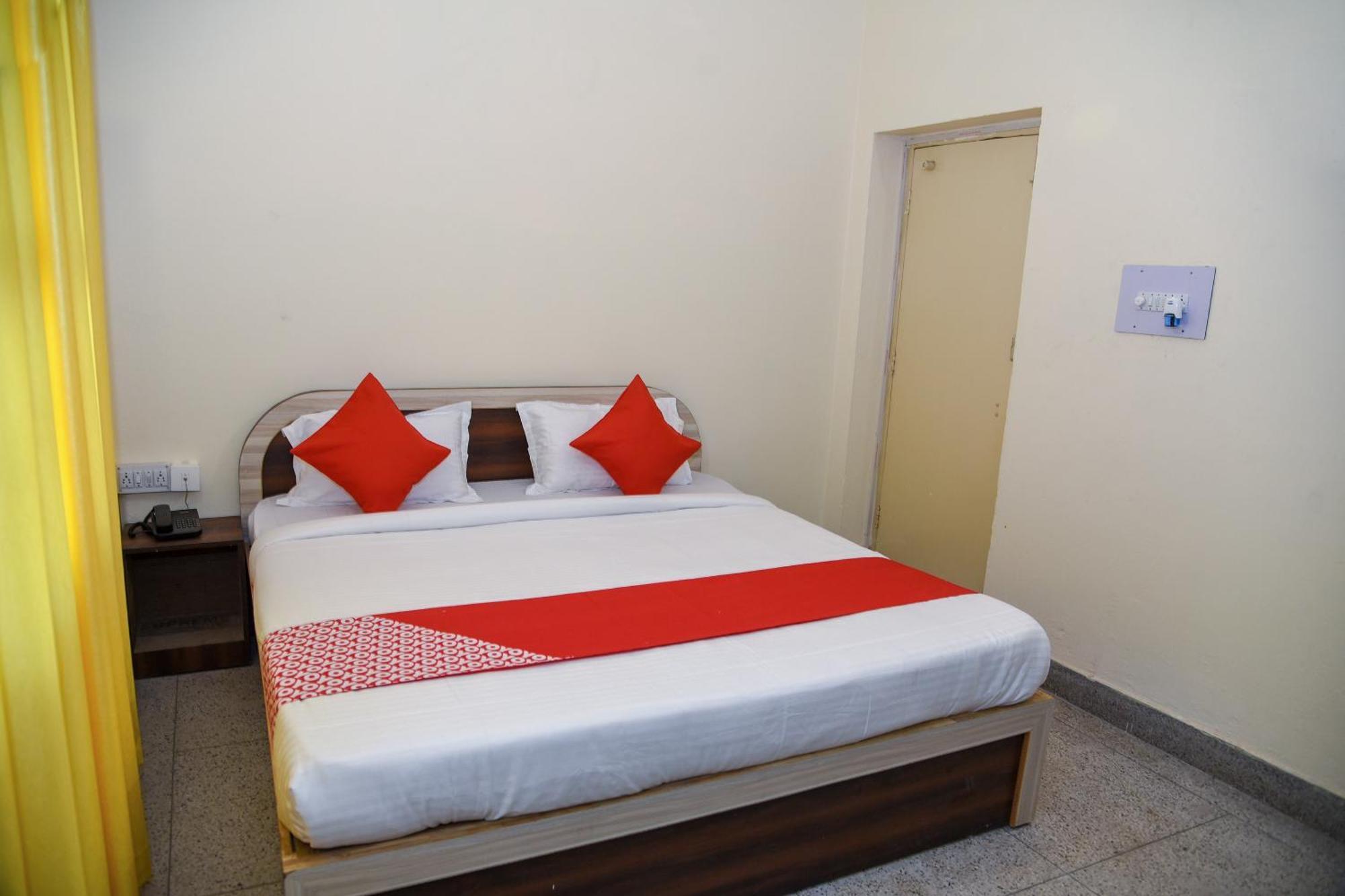 Hotel O Vibrant Inn Danapur Exterior photo