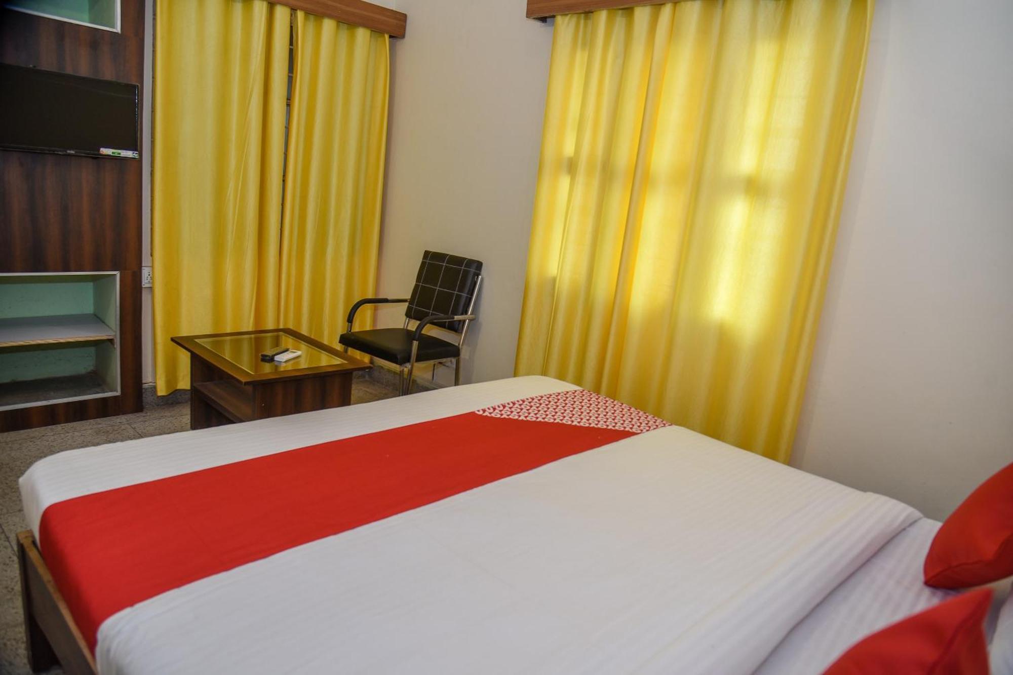 Hotel O Vibrant Inn Danapur Exterior photo